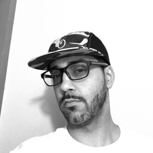 Meet your Posher, Emanuel